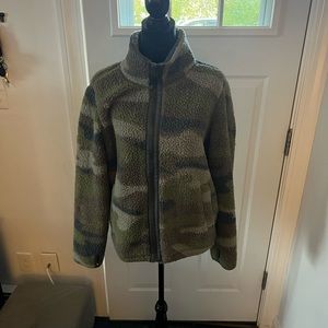 Old Navy fleece jacket